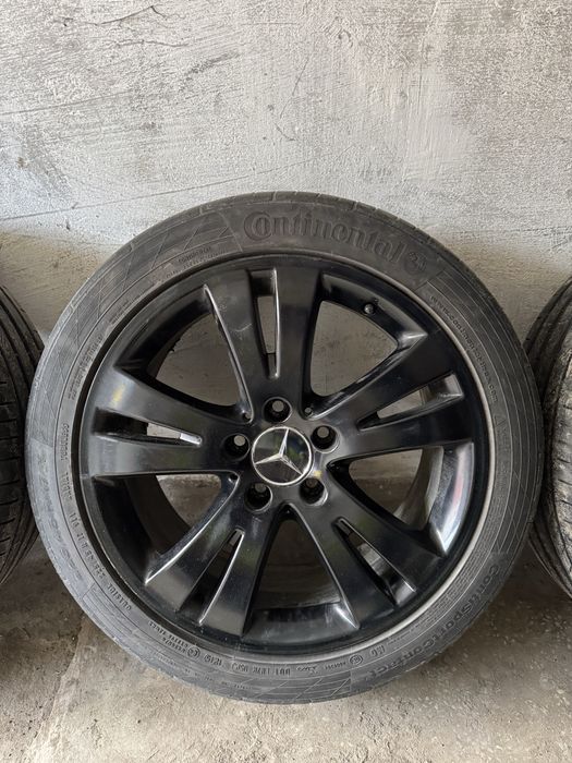 Jante aliaj Mercedes cu anvelope in doua marimi 225 45 r17; 245 45 r17
