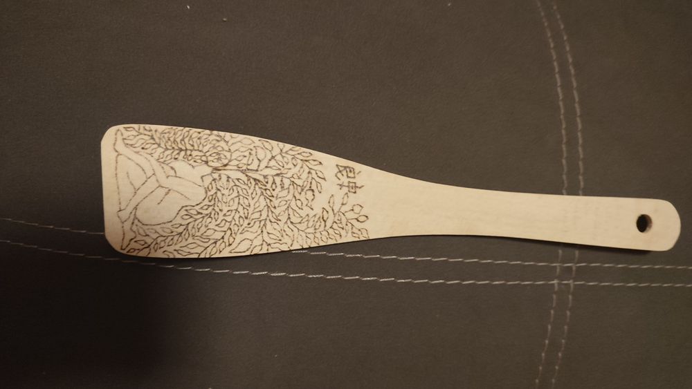 Пирографирана бъркалка