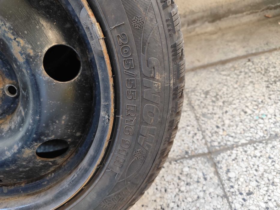 Гуми с джанти 205/55 R16