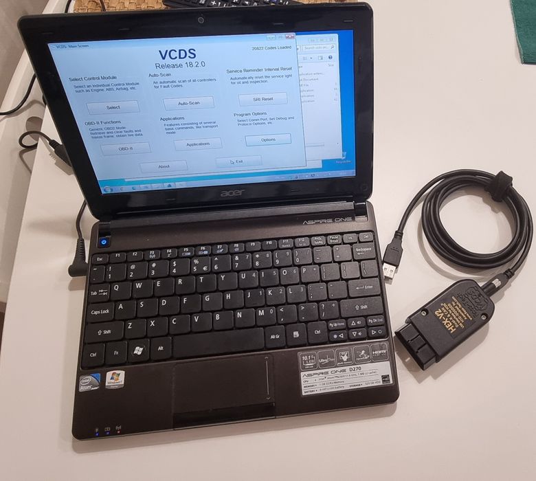 Interfata + mini laptop