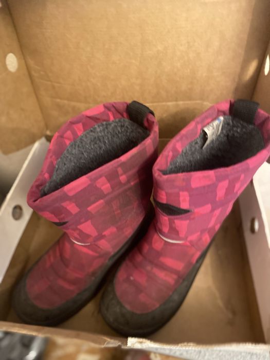 Продаю Обувь Kuoma