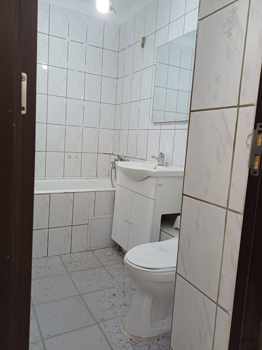 Inchiriez spatiul comercia Moineștil