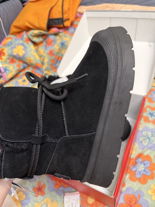 Продам уги новые не подошел размер