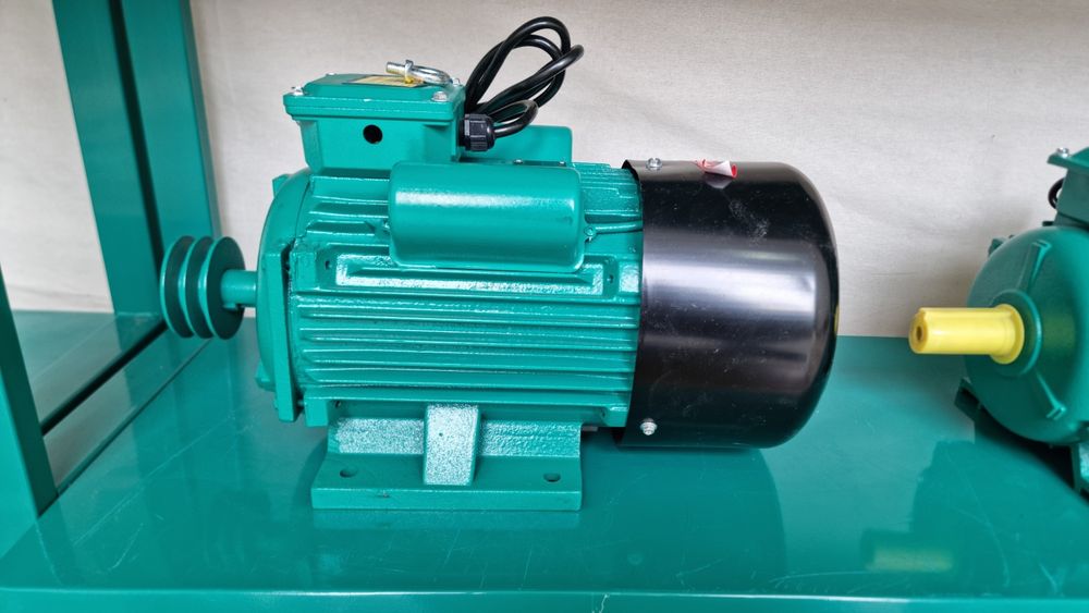 4kw/3000оборотов   5.5kw/3000    8kw/3000