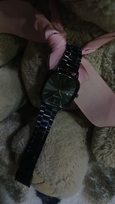 Черные Quartz часы