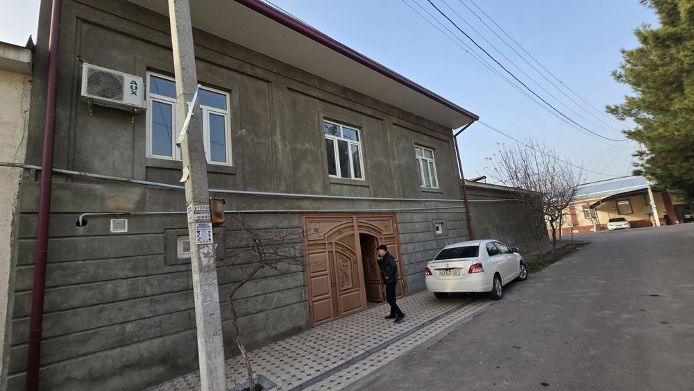 Jomiy atrofida 1.5 sotix 12.6 / 12 metr Buzib qurish uchun