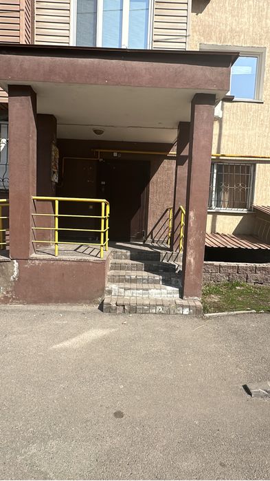 Сдам 2 комнатную квартиру