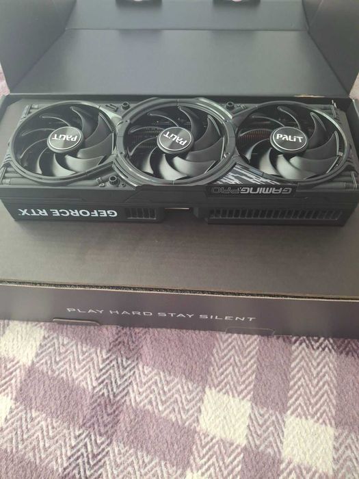 Супер мощна видеокарта Palit GeForce RTX 5080 GamingPro 16GB GDDR7 с гаранция + подарък дъжач!
