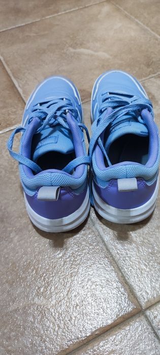 Маратонки Adidas