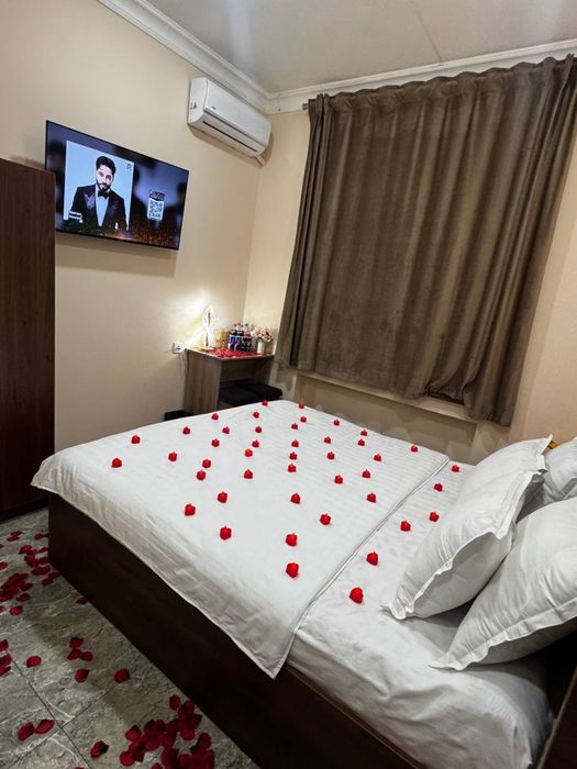 Bez zaks qabul qilamz mexmonhona shaxar markazida