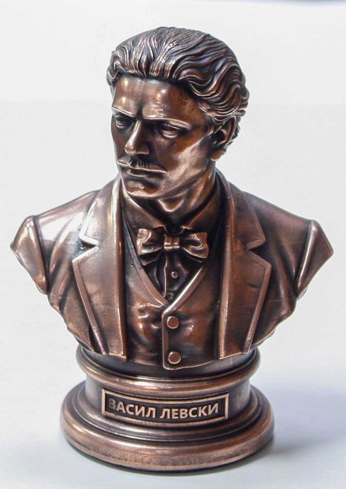 Статуетка-бюст на "Васил Левски".Медна галванопластика.