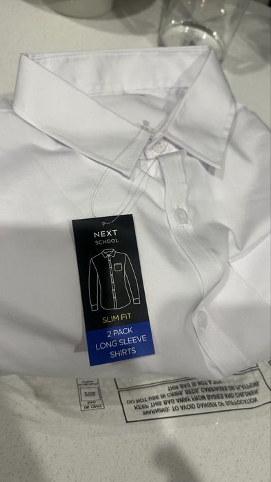 Рубашки 2 шт белые школьные NEXT