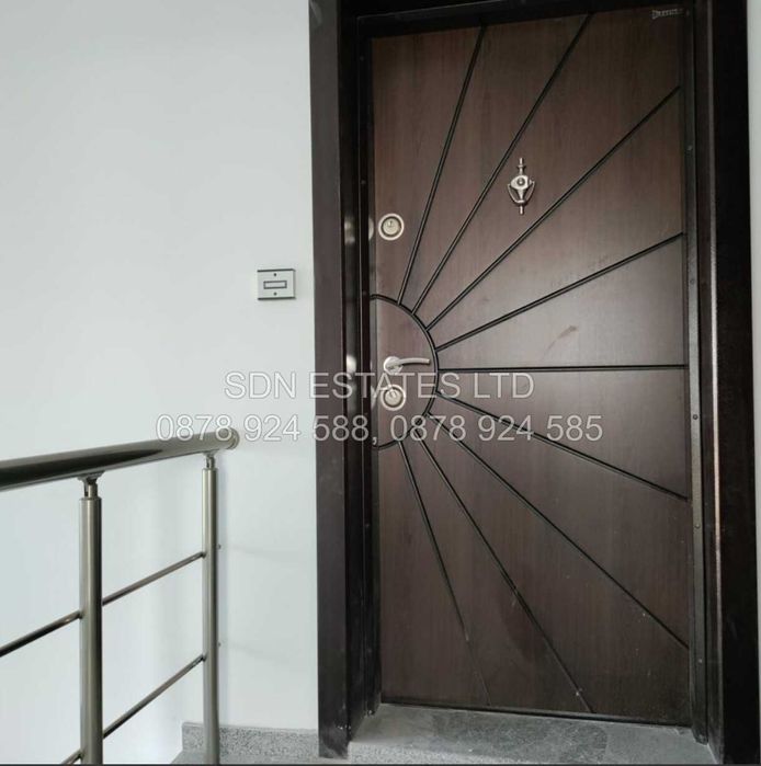 Продава се Двустаен апартамент в Казанлък - 72 кв.м за 1098 €/кв.м - Снимка #2