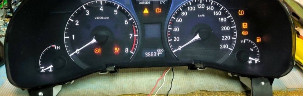 Европейская панель приборов оригинал на Lexus RX 3 поколения