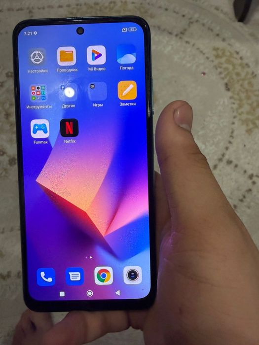 Продам редми нот 10