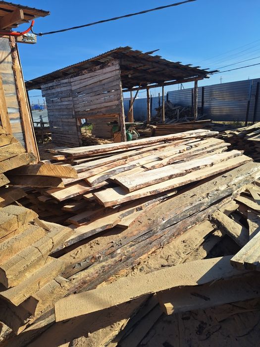 Брус, брусок, доска, рейка.