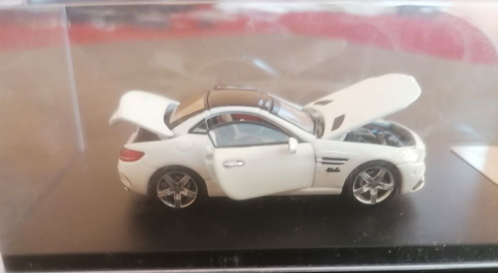 Mercedes benz slc 1.64