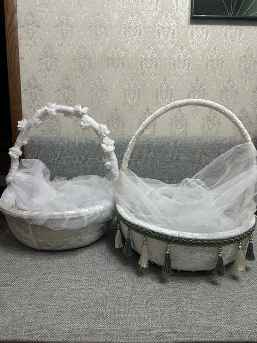 Корзины даром 4 штуки