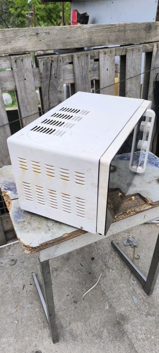 Microunde Zanussi jetwave