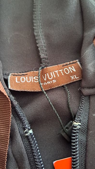 Top casual cu glugă Louis Vuitton