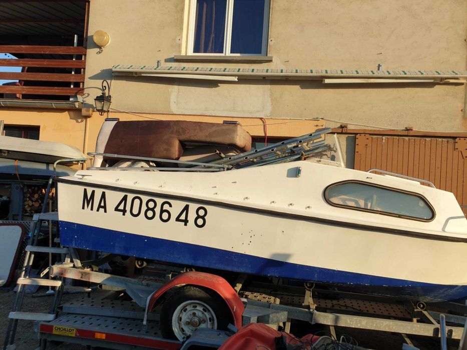 Barci de vanzare pentru toate buzunarele cu buget micut