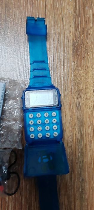 Ceas Alien calculator