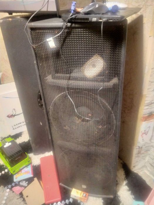 Срочно продам эстрадные колонки