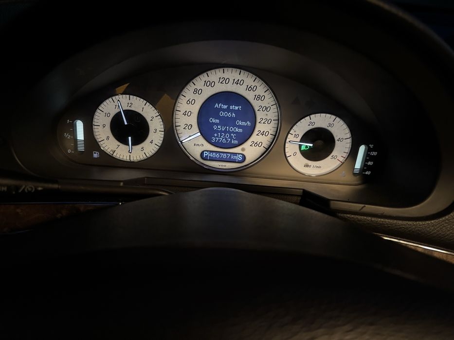 Mercedes E320 CDI 3.0diesel 224 C.P. 2006 7g-tronic Webasto Distronic