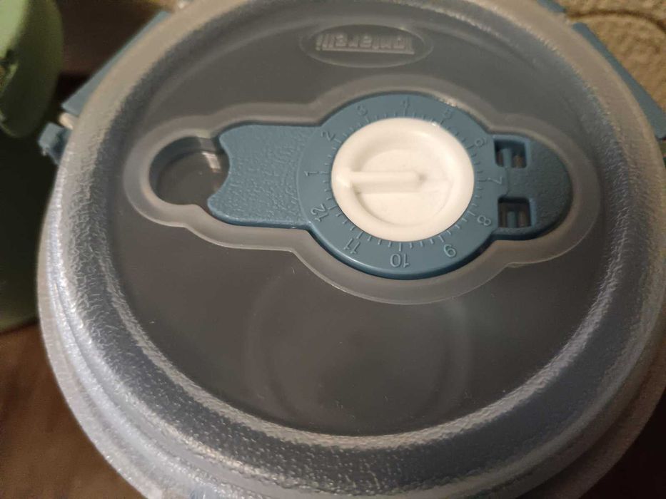 Кутии за храна,супи,готвени ястия,салати.Марка TONTARELLI.FRESH SYSTEM