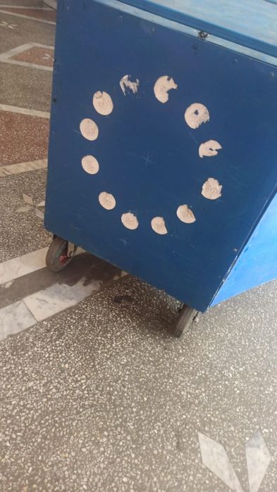 Тележка  на колесах