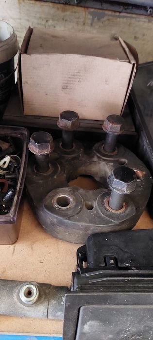 Останали части е46 330д 330хд