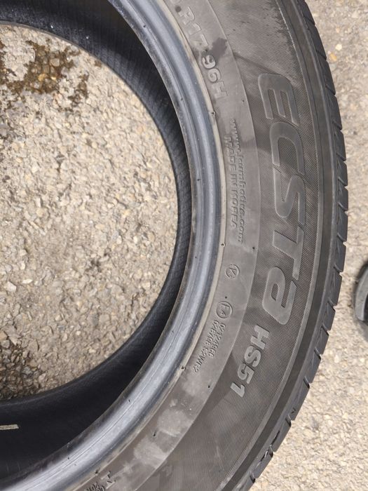 215/60/17" 4бр Kumho ecsta hs51,dot2622,7mm