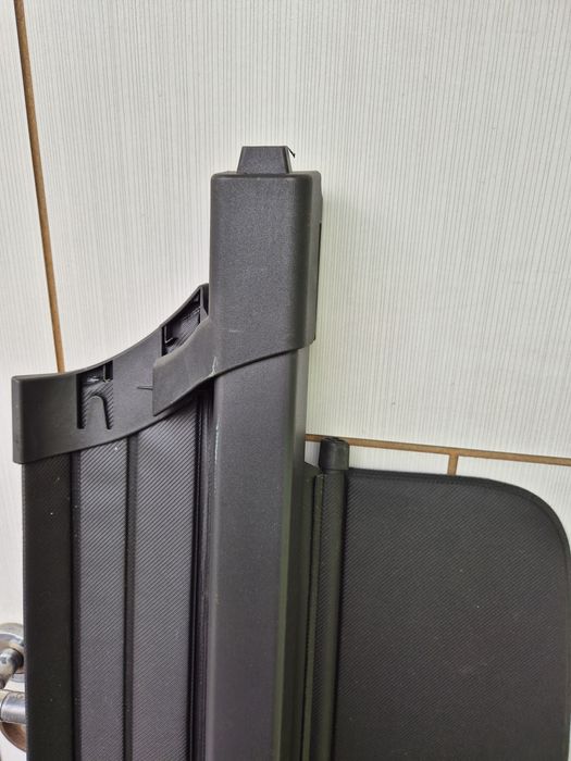 Щора за багажник на Форд фокус 2006г/ . Щората е перфектна .оригинална