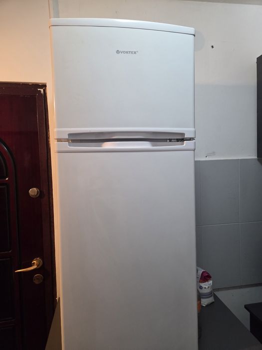 Frigider cu doua usi VORTEX VDD15SWH01H, 151 l,
