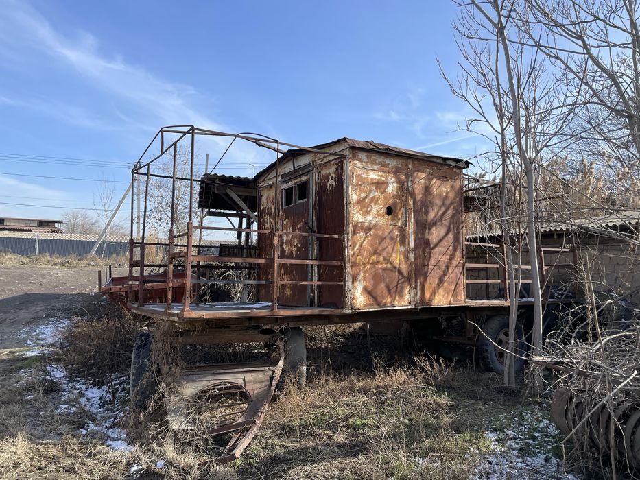 Вагон для поля и другий