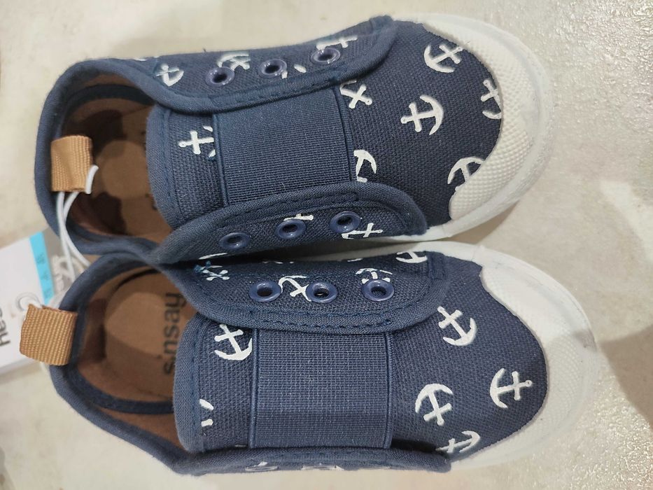 Нови кецове гуменки обувки