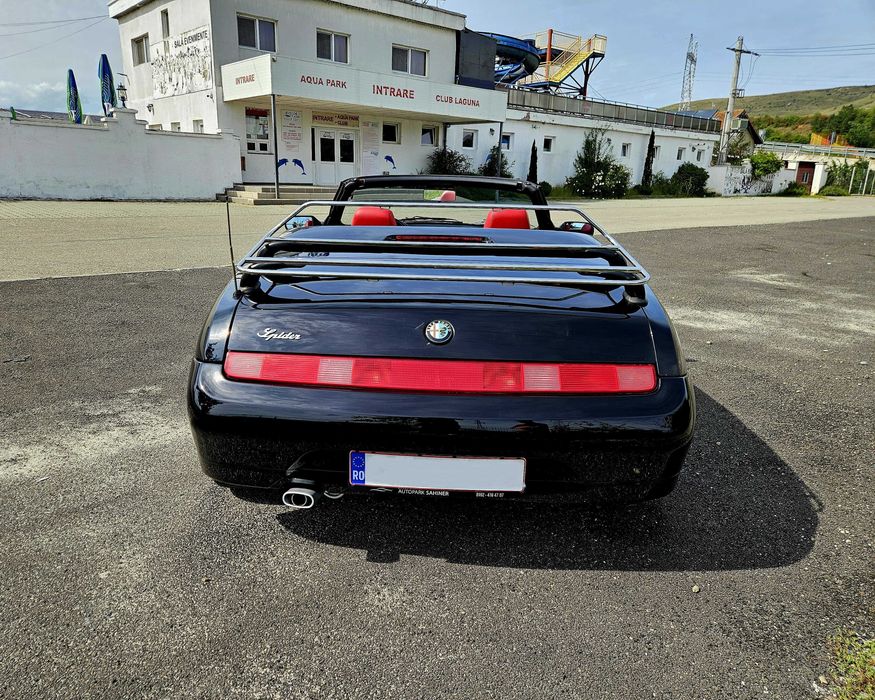 Vand Alfa Romeo Spider 916 2.0TwinSpark 150CP RETRO 1995