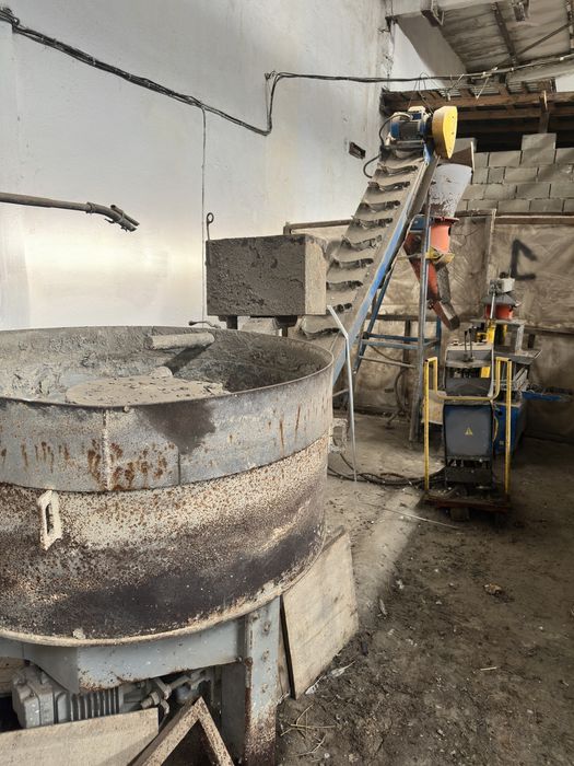 Продам оборудование для производства пескоблоков
