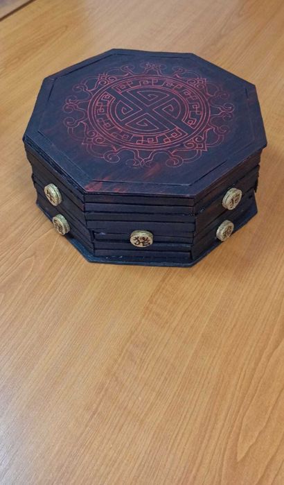 Кутията на чудотворците "Мегачудесата на калинката и черния котарак"