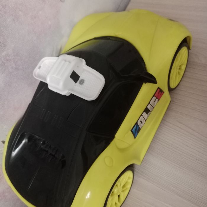 Машина +(подарок) цыплёнок