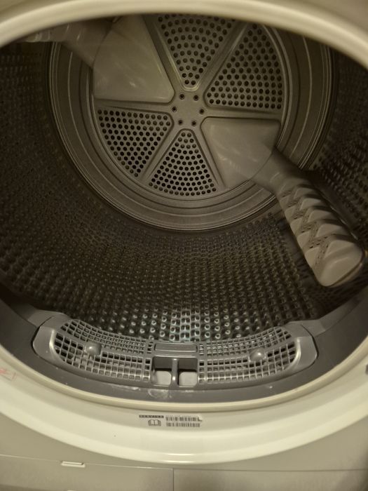 Whirlpool uscator rufe 9 kg pompa de caldura