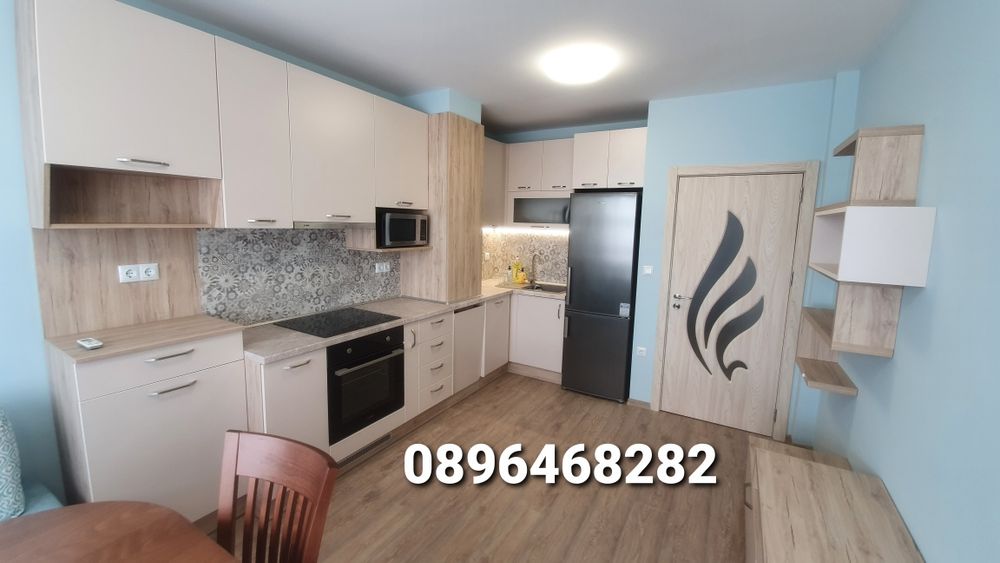 Дава се под наем Тристаен апартамент в Варна, Левски - 95 кв.м за 714 € - Снимка #2