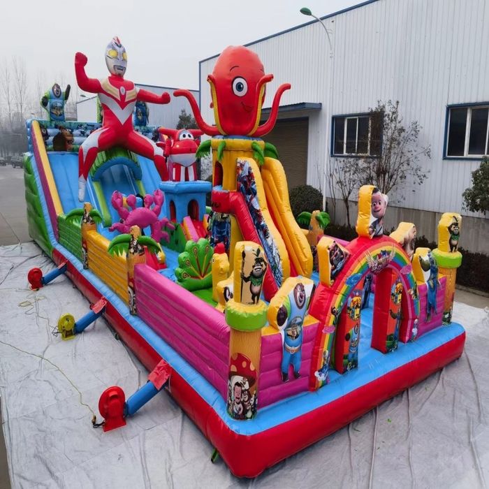 Батут надувной продам карусел бассейн аттракцион