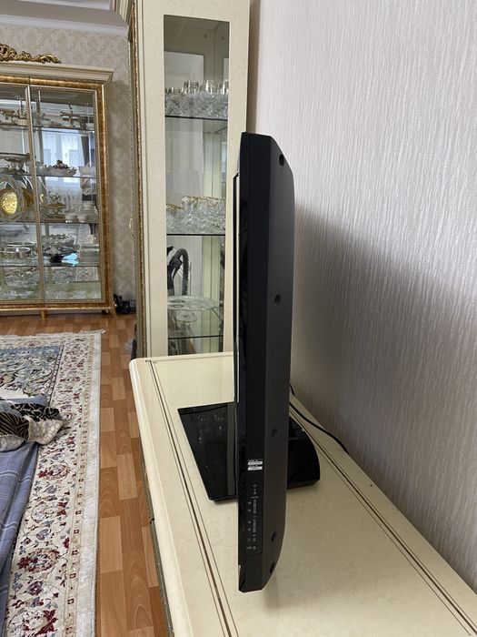 Телевизор SONY model KLV-46V550A