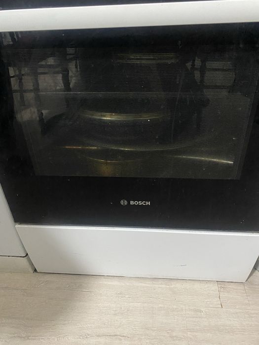 Продам газ плиту