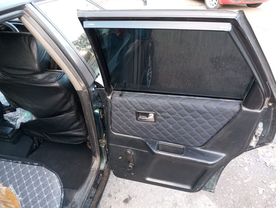 Продам машину Ауди Б4