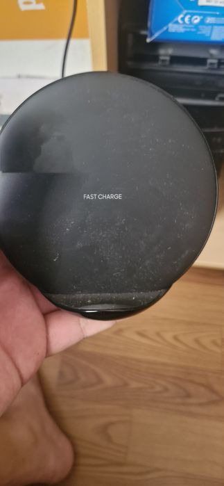 Зарядная станция samsung (Wireless Charger Stand)