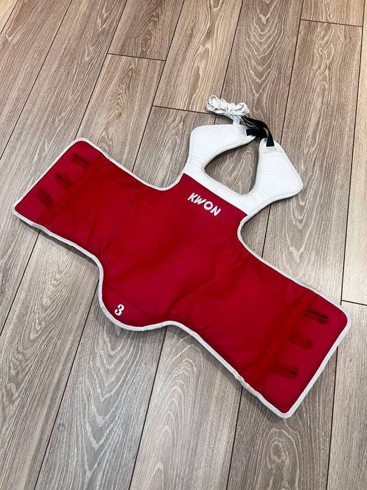 ПРОТЕКТОР KWON для Taekwondo — размер 3