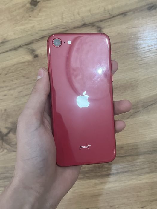 Продам Iphone se 2022