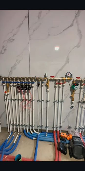 santexnika ataplena tyopliy pol mantaj duxkonturniy katyol remont